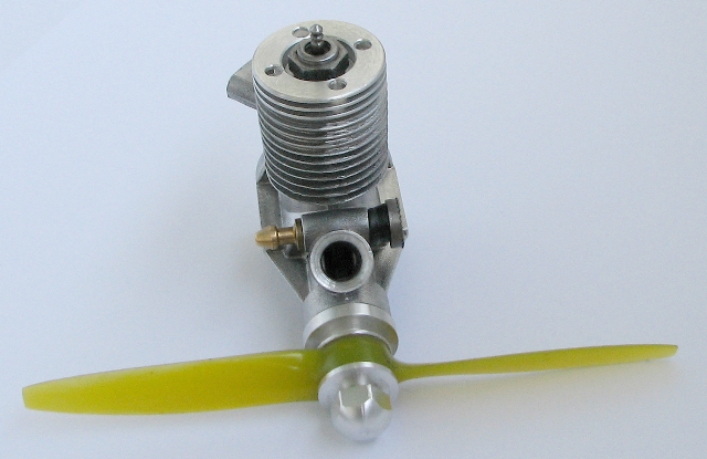 Fora .8cc (.049cid) Hi-Performance Glow Engine