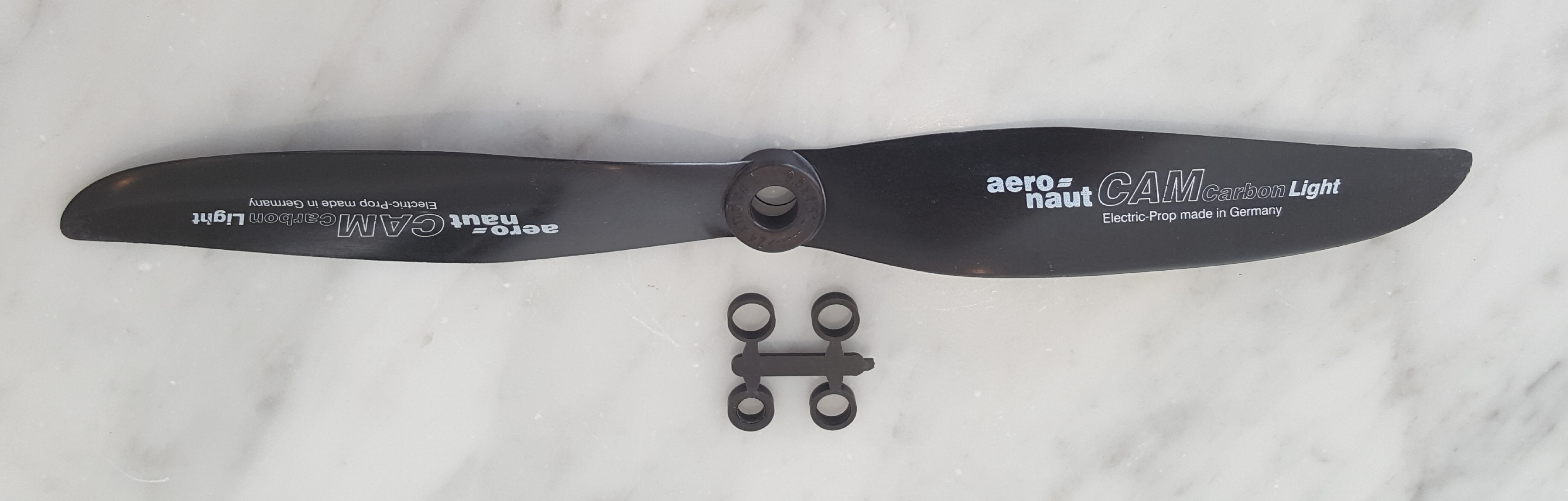 (image for) AeroNaut CAM-Carb Light Props 9.5x4.5 CW
