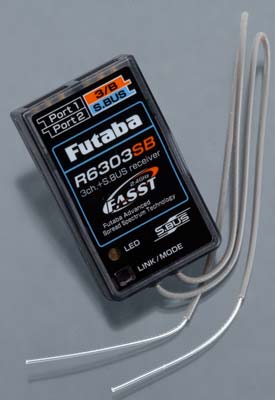 Futaba R6303SB 2.4G FASST-2, 3/18Ch S.Bus Hi Speed Micro Rx - Click Image to Close