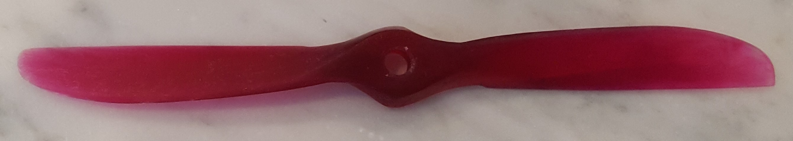 (image for) Fora F/G Propeller for 2.5cc Diesel engine-Purple 6.93 x 3.94"